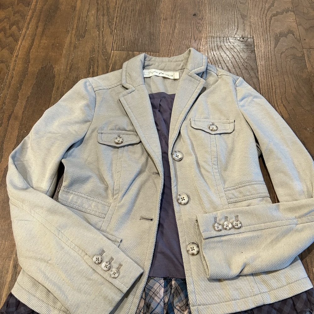 Chic Women's Blazer - Light Gray